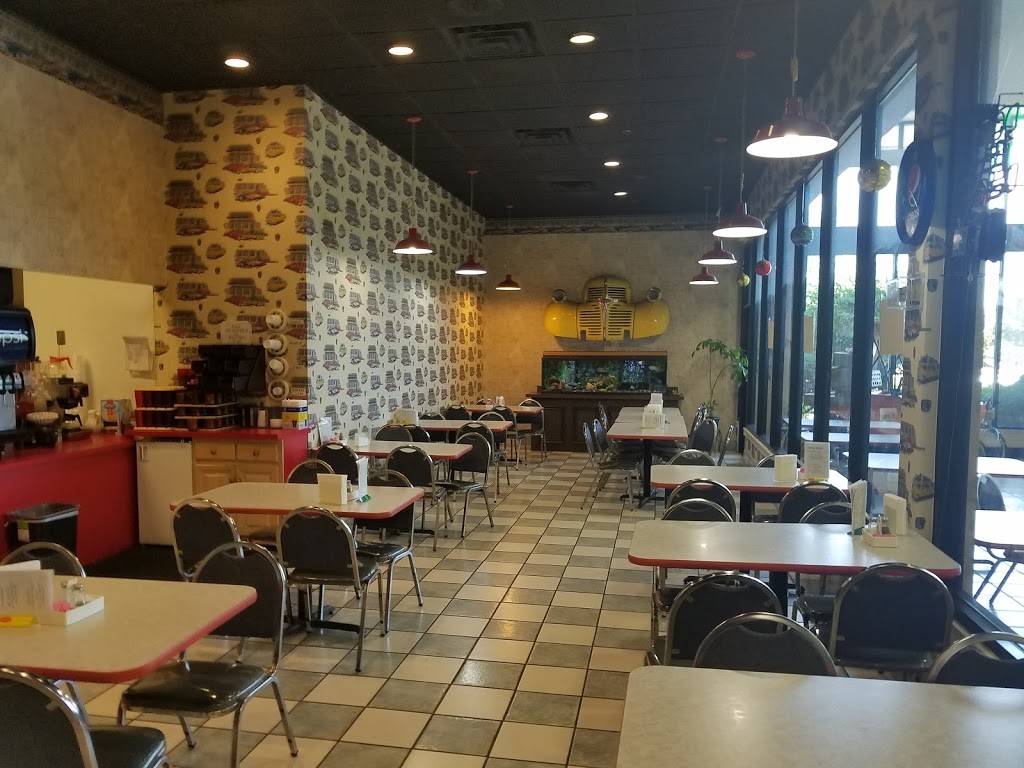 Wacky Willys Restaurant | restaurant | 4220 Bardstown Rd, Louisville, KY 40218, USA | 5023450842 OR +1 502-345-0842