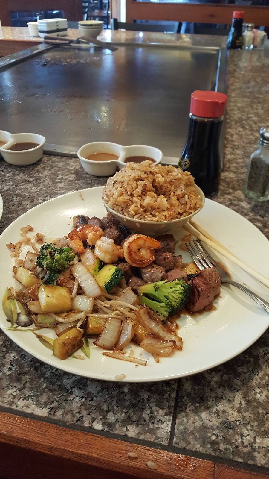 Akihana Japanese Grill & Sushi | restaurant | 17395 TX-249, Houston, TX 77070, USA | 8322375880 OR +1 832-237-5880