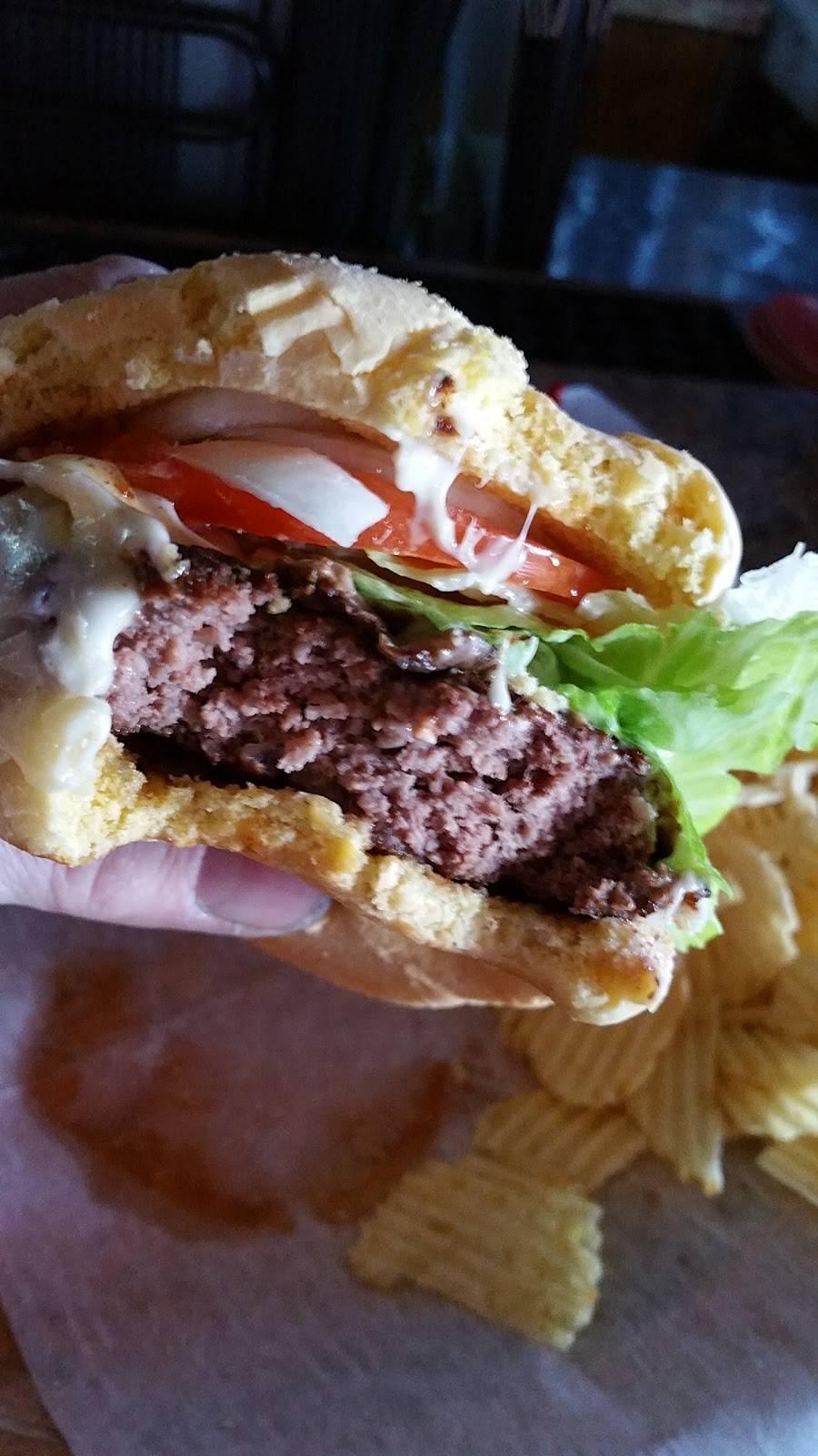 FROGGYS | restaurant | 10 American Way, Monroe, OH 45050, USA | 5135397150 OR +1 513-539-7150