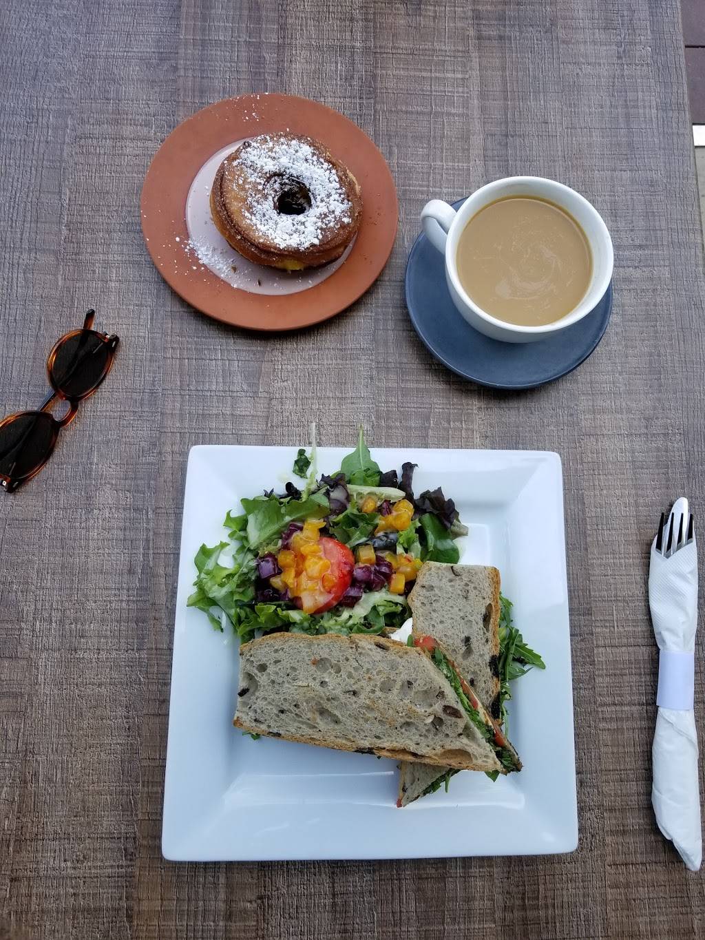 Pandor Artisan Boulangerie Cafe | restaurant | 106 N Glassell St, Orange, CA 92866, USA | 7149124007 OR +1 714-912-4007