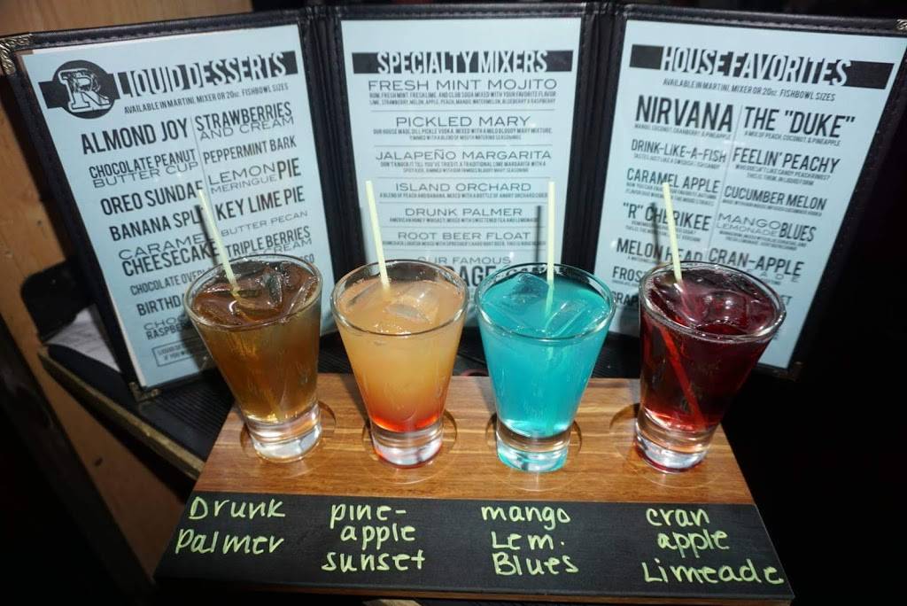 R Bar and Grill | restaurant | 119 E Kirmar Ave, Nanticoke, PA 18634, USA | 5702580505 OR +1 570-258-0505