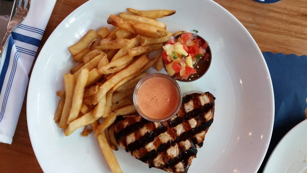 Marina Grille | restaurant | 905 NJ-35, Belmar, NJ 07719, USA | 7328943211 OR +1 732-894-3211