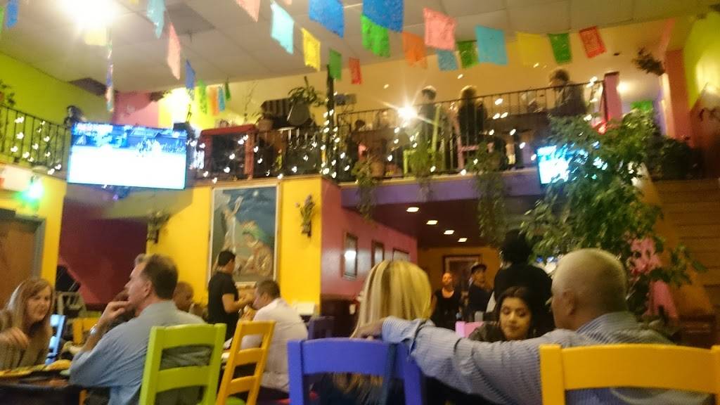 Margaritas | restaurant | 2098 Broadway, Redwood City, CA 94061, USA | 6507010709 OR +1 650-701-0709