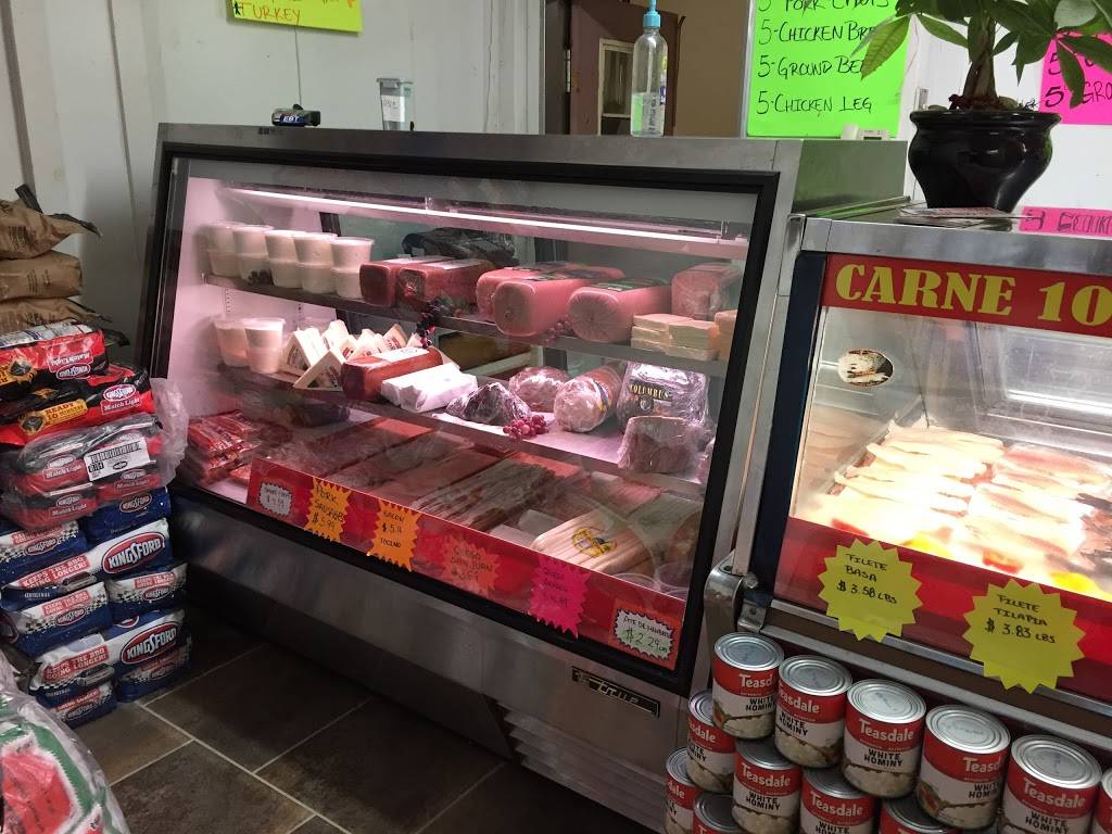 Maze Budget Meats | meal takeaway | 125 Maze Blvd, Modesto, CA 95351, USA | 2095772514 OR +1 209-577-2514