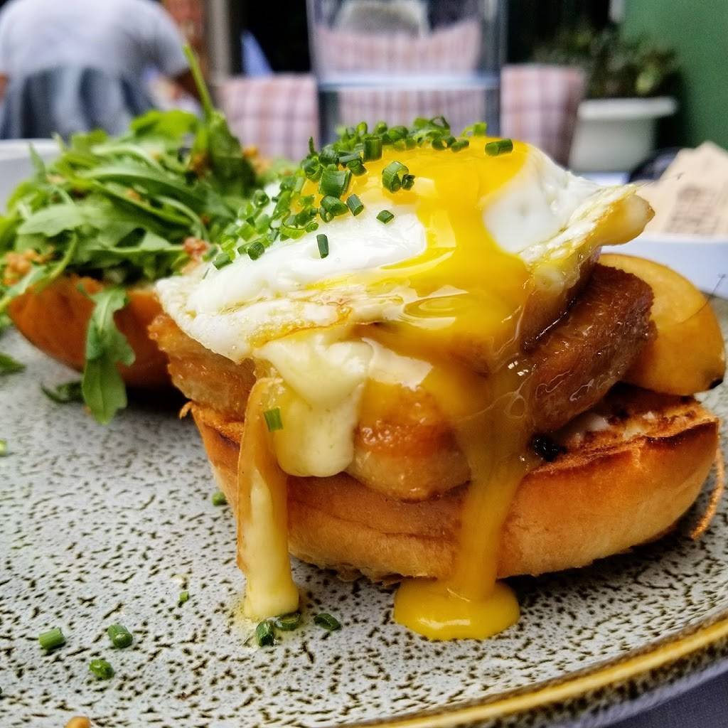 MARDI RESTAURANT | restaurant | 8465 Holloway Dr, West Hollywood, CA 90069, USA | 3236564020 OR +1 323-656-4020