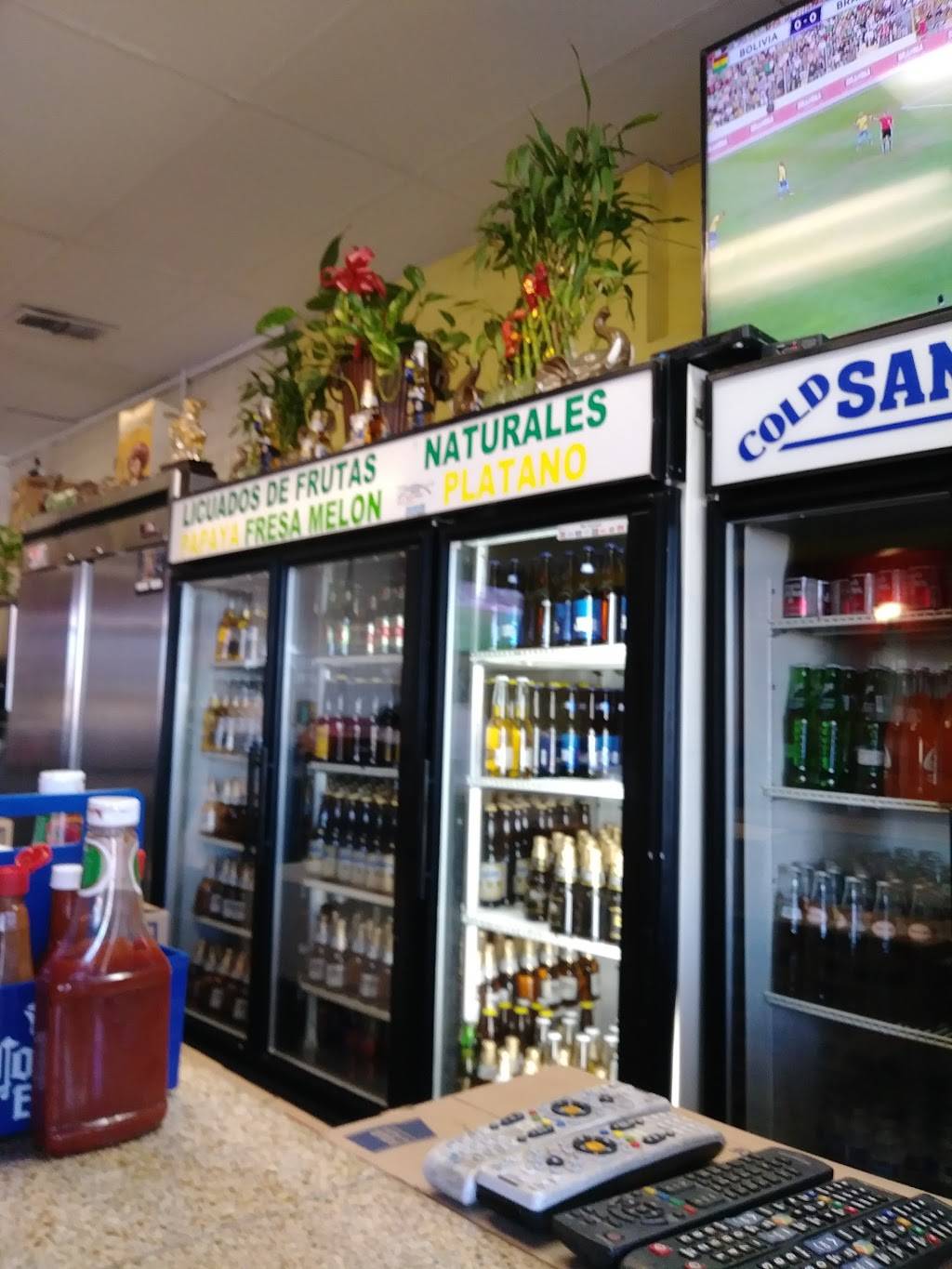 Mariscos El Mariachi | restaurant | 552 N Eastern Ave # A, Las Vegas, NV 89101, USA | 7023827444 OR +1 702-382-7444