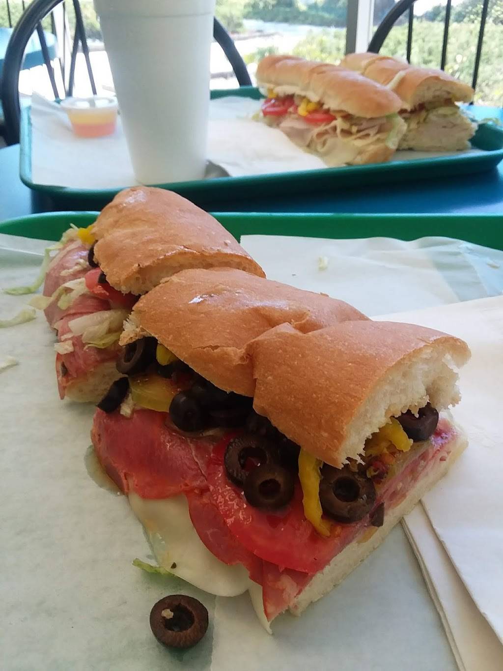 Obees Soup-Salad-Subs | restaurant | 261 N Tamiami Trail, Venice, FL 34285, USA | 9414860988 OR +1 941-486-0988