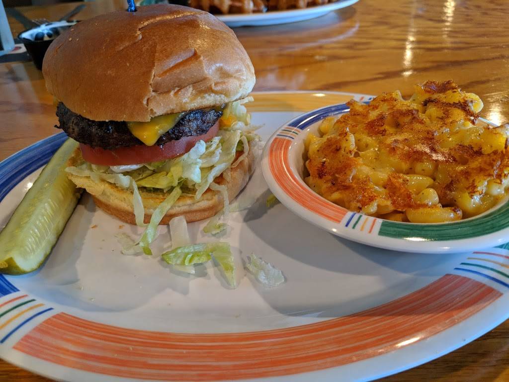 Dock House Seafood & More | restaurant | 103 S Shore Dr, Holden Beach, NC 28462, USA | 9108469920 OR +1 910-846-9920