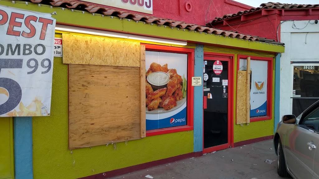 Wings & Asian Things | restaurant | 1201 Chester Ave, Bakersfield, CA 93301, USA | 6615730009 OR +1 661-573-0009