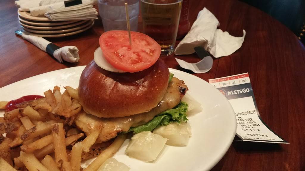 John Barleycorn | restaurant | 3524 N Clark St, Chicago, IL 60657, USA | 7735496000 OR +1 773-549-6000