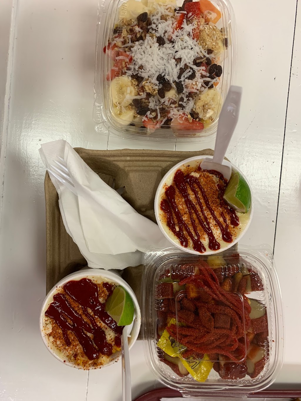 La Fiesta Snack Bar and Dulcería | meal takeaway | 410 1st St SW, Alabaster, AL 35007, USA | 2056243191 OR +1 205-624-3191