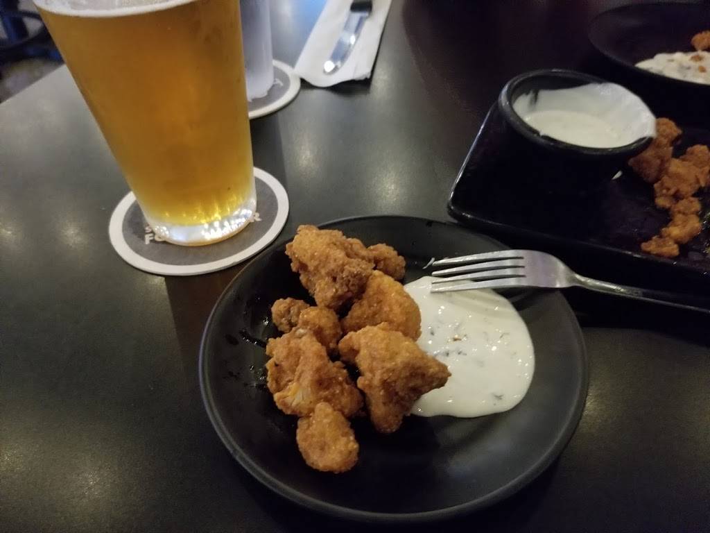 Sarasota Food + Beer | restaurant | 5446 Fruitville Rd, Sarasota, FL 34232, USA | 9414447823 OR +1 941-444-7823