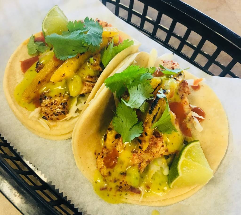 Tacoloco | restaurant | 3723 N Croatan Hwy, Kitty Hawk, NC 27949, USA | 2522618226 OR +1 252-261-8226