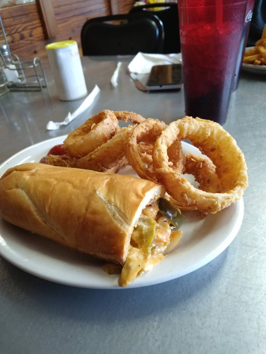 Crawfish House & Grill | restaurant | 1214 S Union St, Opelousas, LA 70570, USA | 3379480049 OR +1 337-948-0049