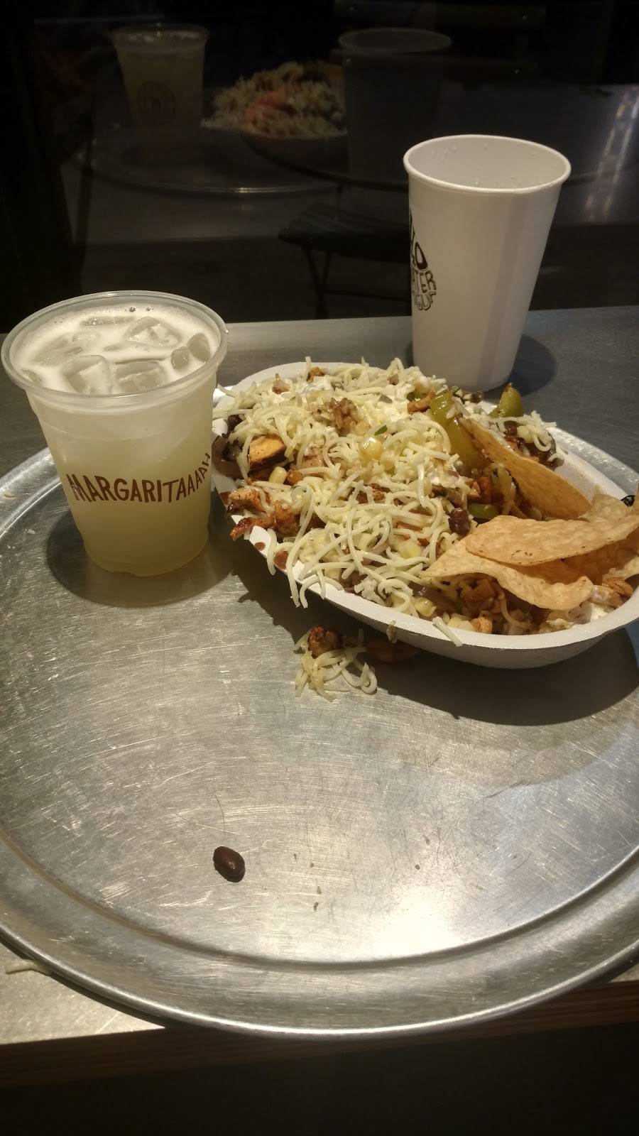 Chipotle Mexican Grill | restaurant | 11690 San Vicente Blvd, Los Angeles, CA 90049, USA | 4246524336 OR +1 424-652-4336