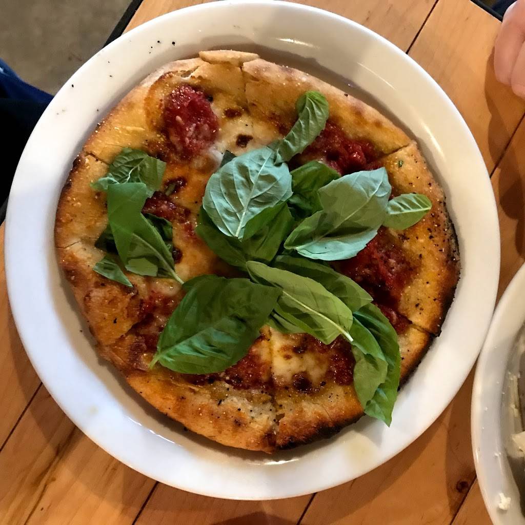 Industrial Eats | meal takeaway | 181 Industrial Way, Buellton, CA 93427, USA | 8056888807 OR +1 805-688-8807