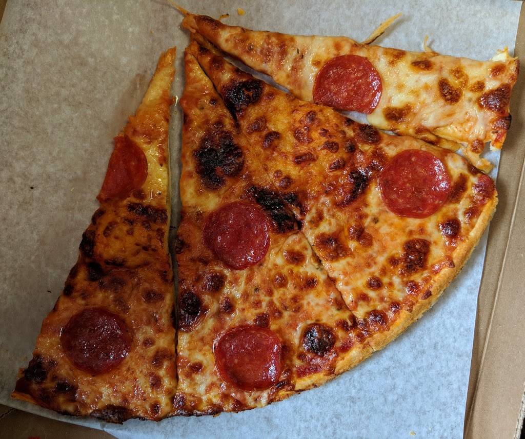 Sebastians Pizza & Noodle Factory | restaurant | 323 Norwich Ave, Woodstock, ON N4S 3W1, Canada | 5195395664 OR +1 519-539-5664