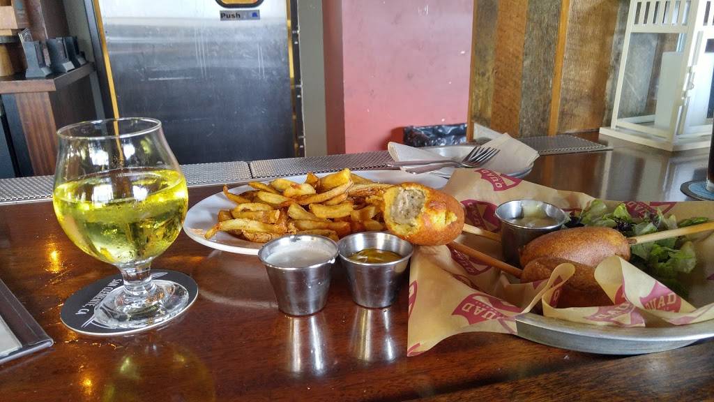 Quad AleHouse | restaurant | 868 Fifth Ave, San Diego, CA 92101, USA | 6192393339 OR +1 619-239-3339