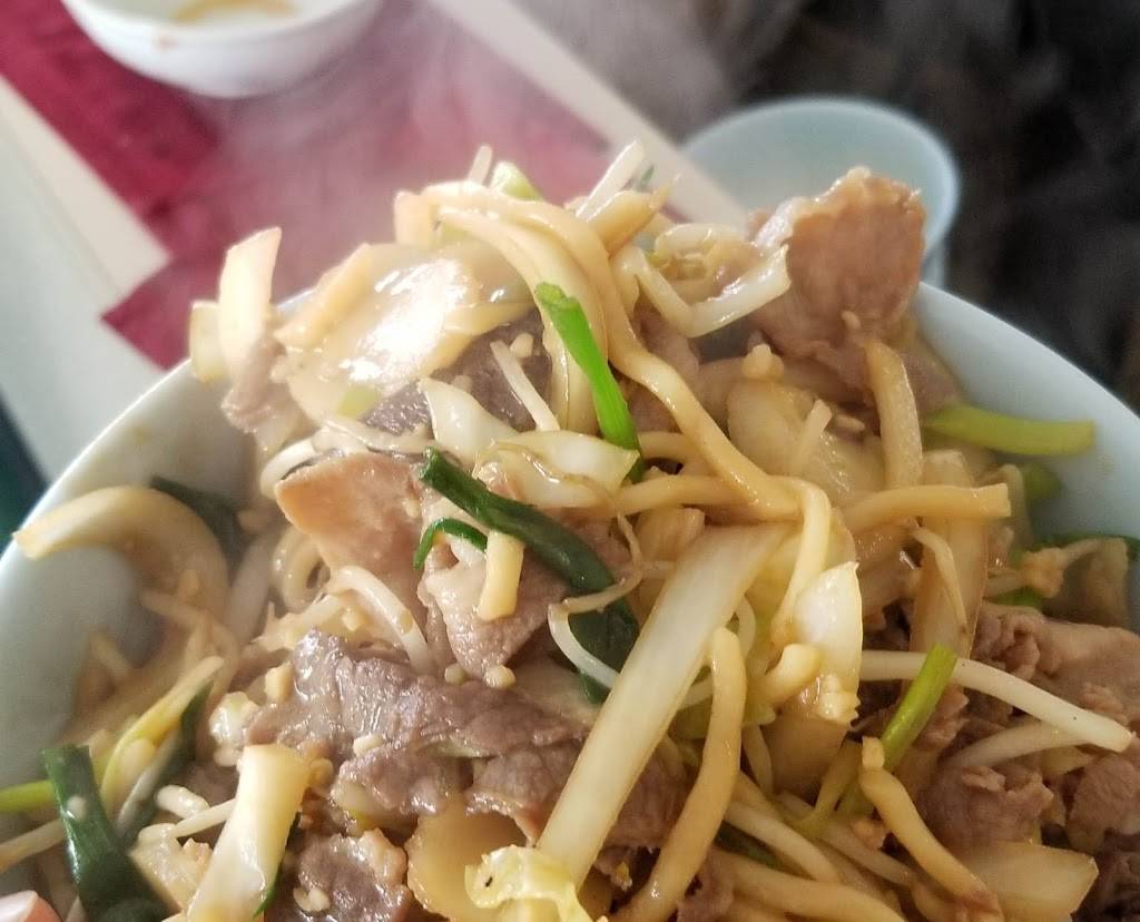 Chin Hua Mongolian Barbeque | restaurant | 2018 Nut Tree Rd, Vacaville, CA 95687, USA | 7074473223 OR +1 707-447-3223