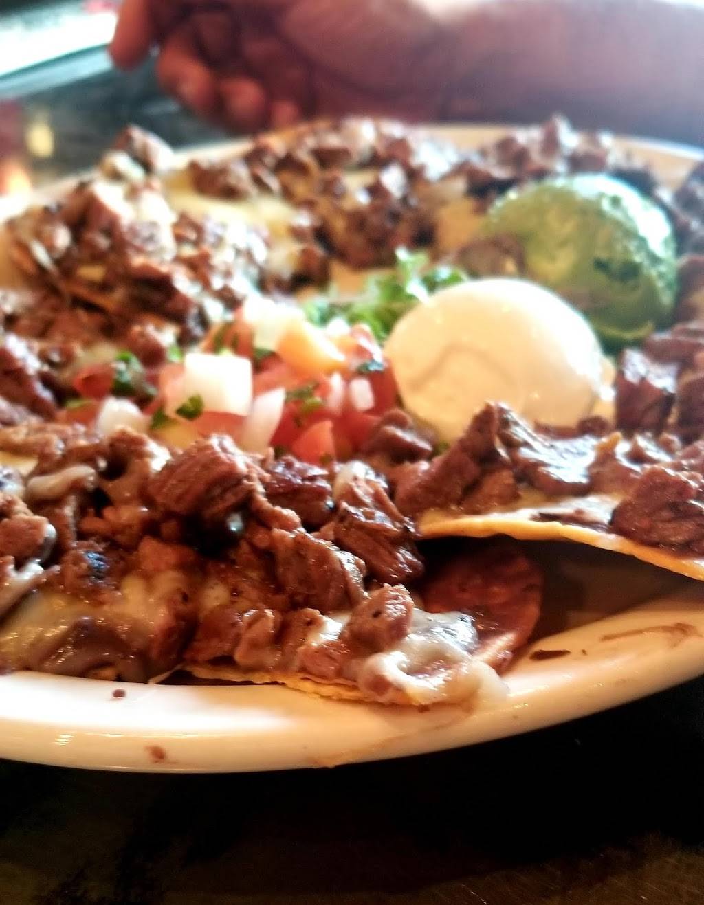 Emilios Mexican Kitchen | restaurant | 6243 Retail Rd #400, Dallas, TX 75231, USA | 9726852108 OR +1 972-685-2108