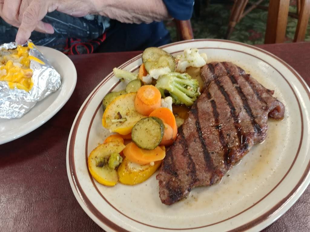 Spring Garden Family Restaurant | restaurant | 520 Springdale St, Mt Horeb, WI 53572, USA | 6084377470 OR +1 608-437-7470