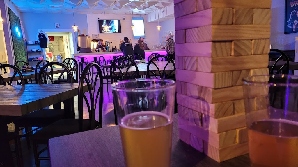 Big Trouble Brewing Company | restaurant | 213 W Main St, Gallatin, TN 37066, USA | 6159897640 OR +1 615-989-7640