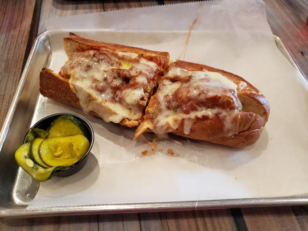 Francesca Deli, Pizzeria And Catering | restaurant | 515 Harrison Ave, New Orleans, LA 70124, USA | 5042662511 OR +1 504-266-2511