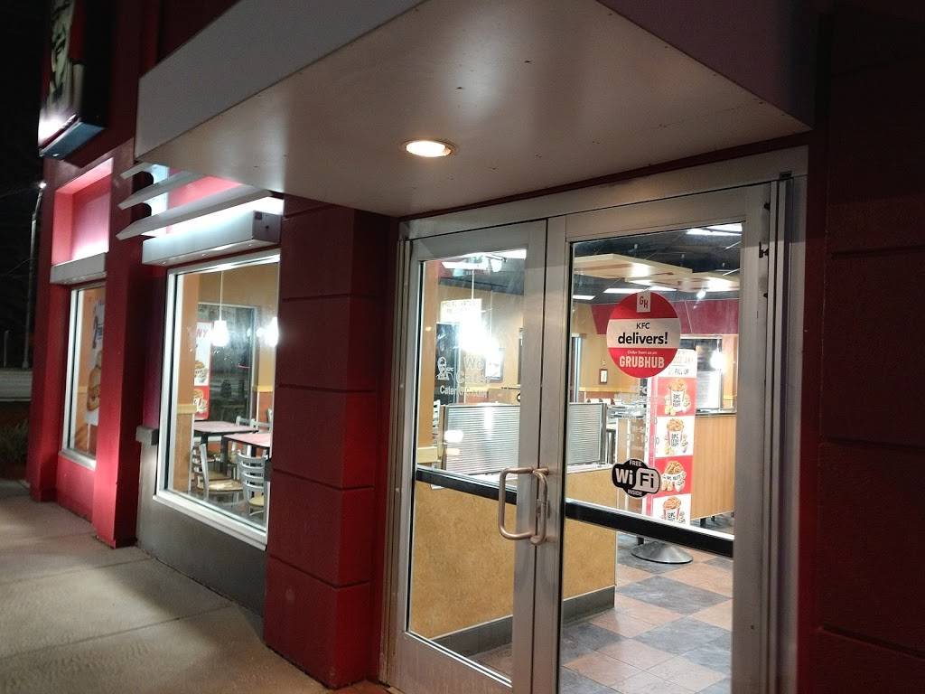 KFC | restaurant | 13677 Walsingham Rd, Largo, FL 33774, USA | 7275951220 OR +1 727-595-1220