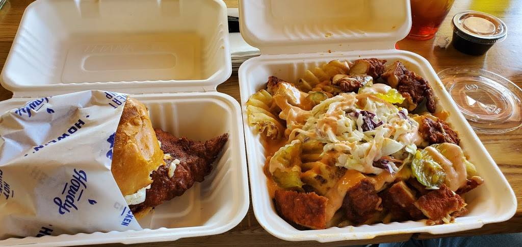 Howdy Hot Chicken | restaurant | 19922 Southwest Fwy, Sugar Land, TX 77479, USA | 8328474974 OR +1 832-847-4974
