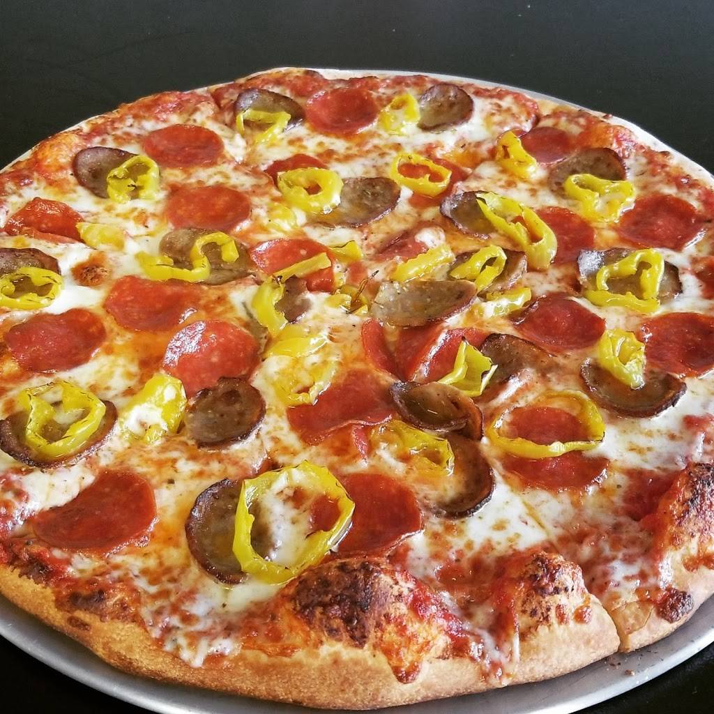 Britts Pizzeria & Pub | restaurant | 888 Lafayette Rd, Hampton, NH 03842, USA | 6039269300 OR +1 603-926-9300