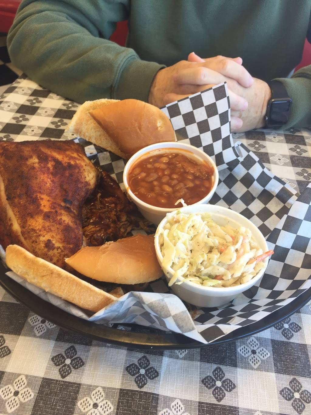 Smokin Ds Pit Stop BBQ | restaurant | 7822 US-51, Millington, TN 38053, USA | 9018734970 OR +1 901-873-4970