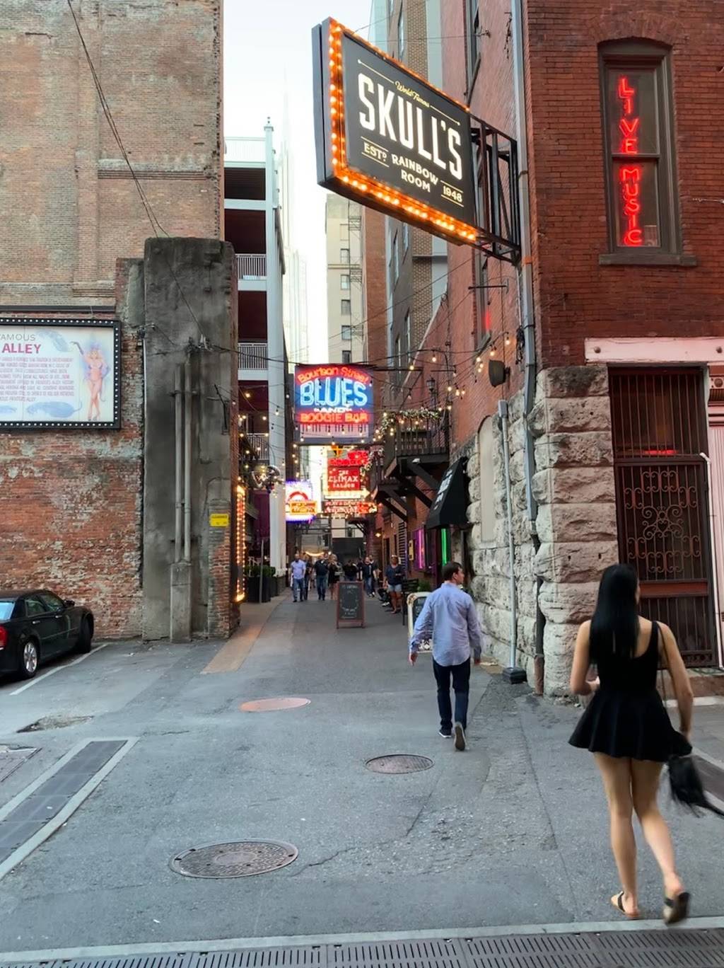 Skulls Rainbow Room | restaurant | 222 Printers Alley, Nashville, TN 37201, USA | 6158109631 OR +1 615-810-9631