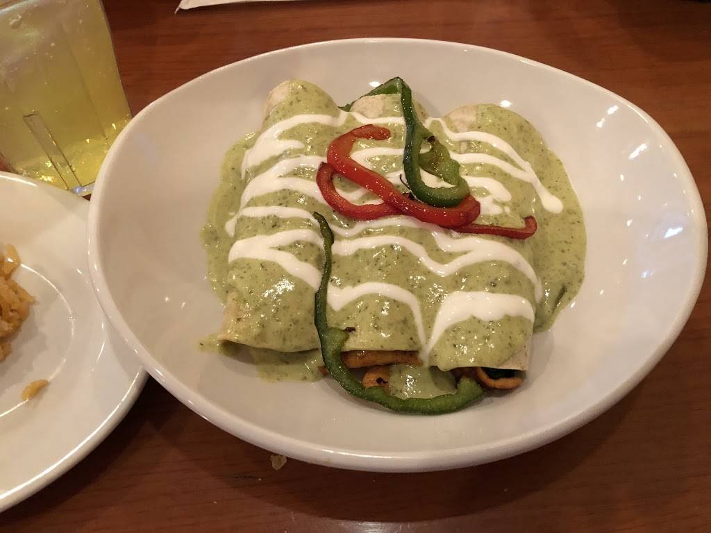 El Cerro Mexican Bar & Grill | restaurant | 516 Highway 17 North, North Myrtle Beach, SC 29582, USA | 8432808101 OR +1 843-280-8101