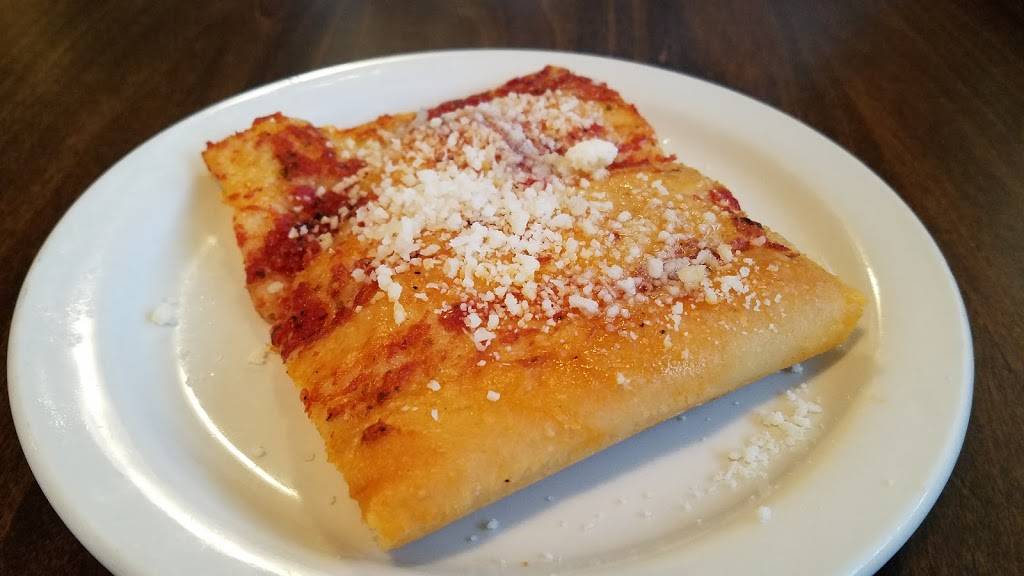 Dominicks Italian Restaurant & Pizzeria | restaurant | 10 E Clinton St, Newton, NJ 07860, USA | 9733839330 OR +1 973-383-9330