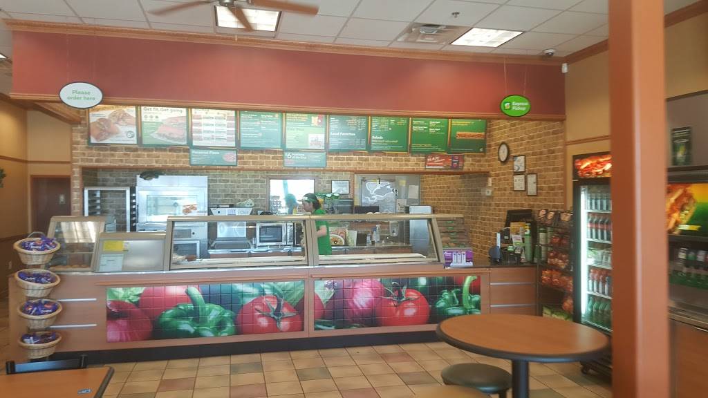Subway | restaurant | 1010 W Fort Macon Rd, Atlantic Beach, NC 28512, USA | 2526488800 OR +1 252-648-8800