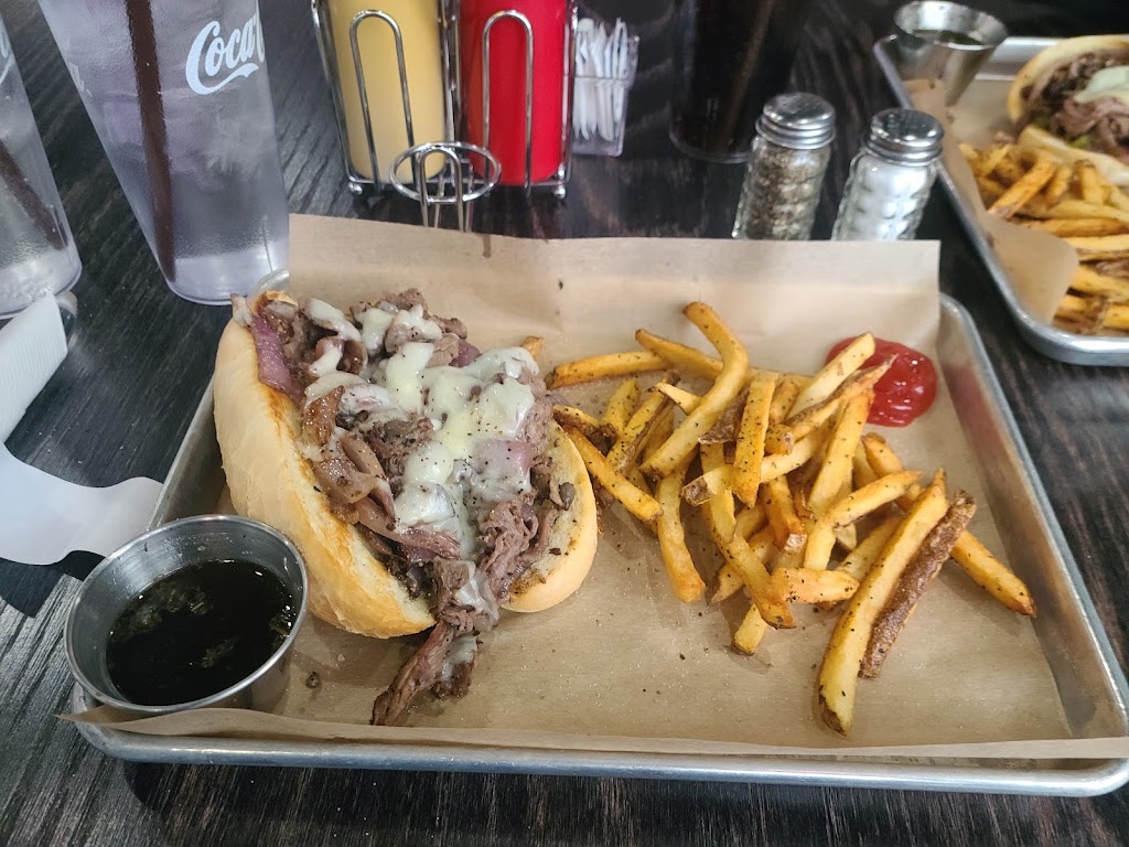 Pour Decisions Bar & Grill Cheyenne, WY | restaurant | 4503 Western Way Suite G, Cheyenne, WY 82001, USA | 3073694410 OR +1 307-369-4410