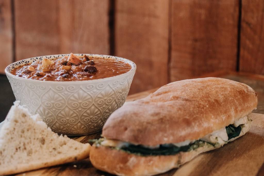 Café des Sentiers - Parc de la Gatineau | cafe | 397 Boulevard de la Cité-des-Jeunes, Gatineau, QC J8Z 3P9, Canada | 8195985863 OR +1 819-598-5863