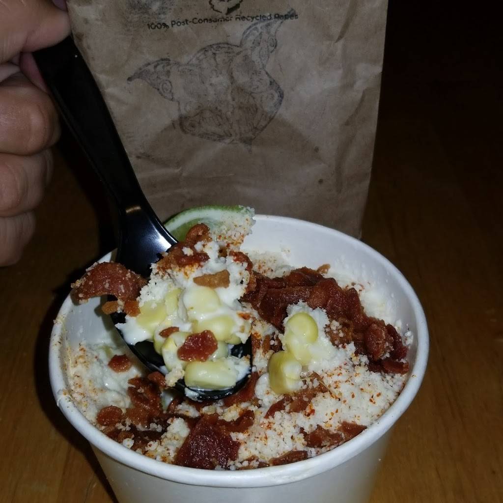 Dia De Los Puercos | restaurant | 115 W 2nd St, Pomona, CA 91766, USA | 9094696992 OR +1 909-469-6992