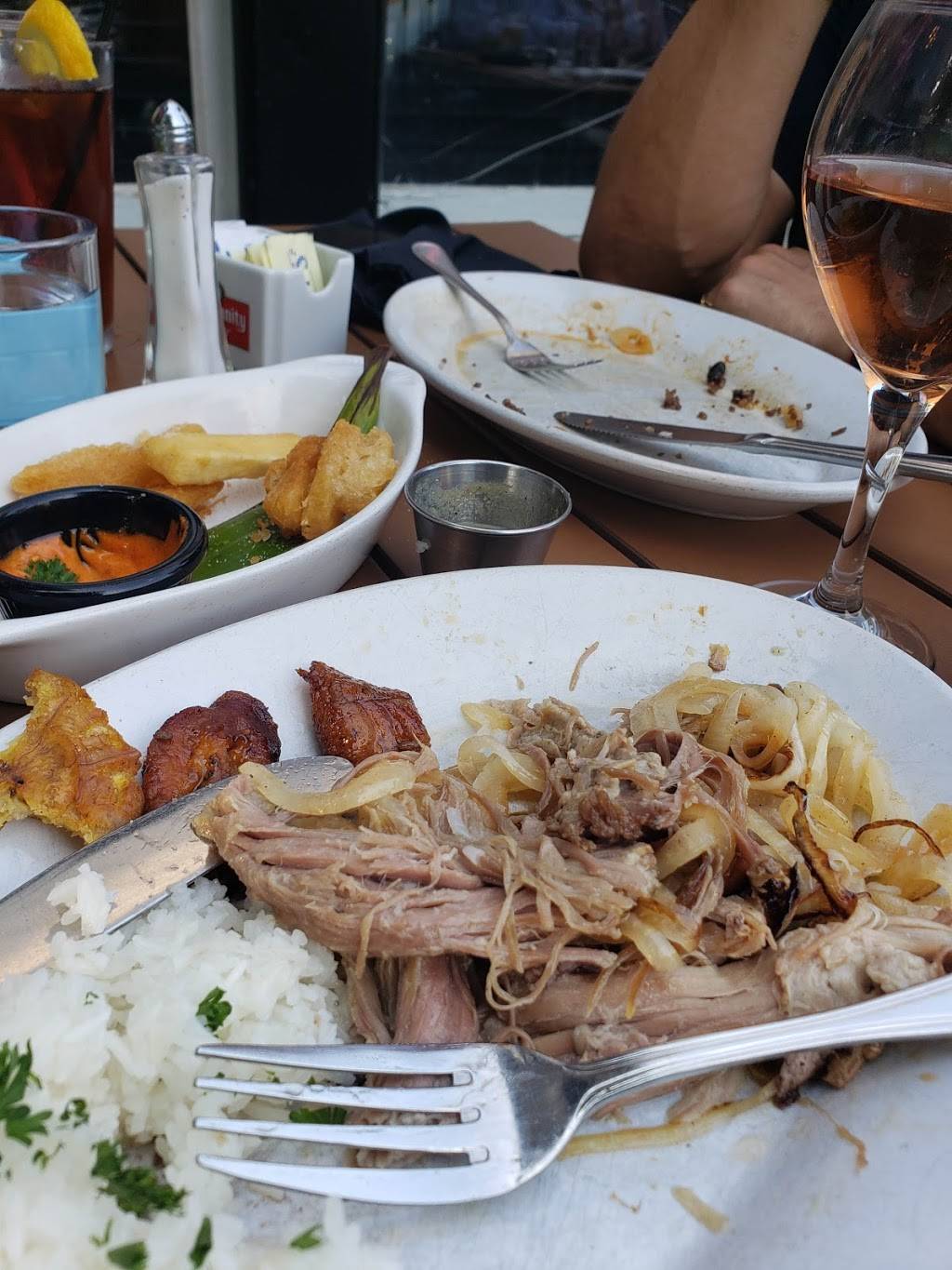 Lazaros Cuban Cuisine | restaurant | 25 Woodstock Rd, Roswell, GA 30075, USA | 6782779661 OR +1 678-277-9661