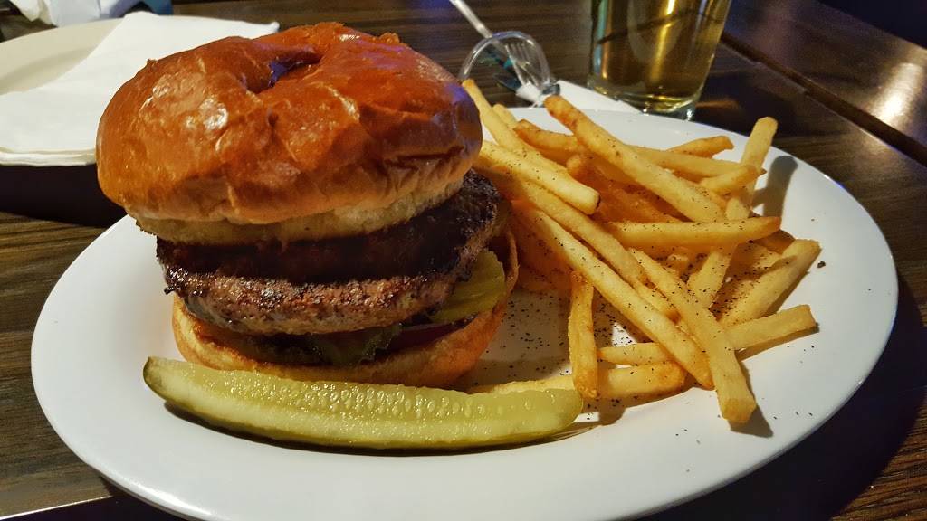 Brass Monkey Milwaukee Pub & Grill | restaurant | 700 E Layton Ave, Milwaukee, WI 53207, USA | 4144860484 OR +1 414-486-0484