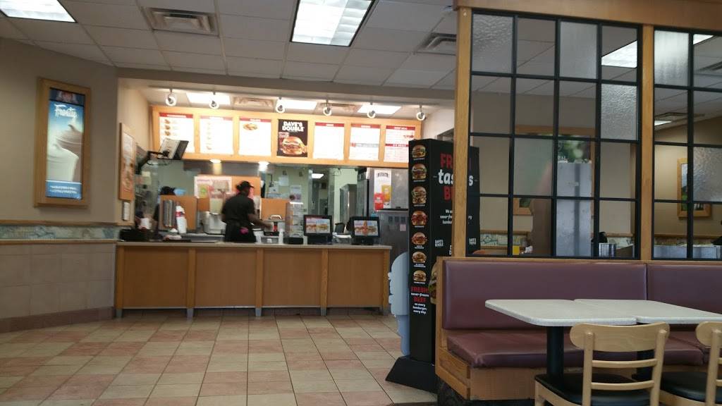 Wendys | restaurant | 2468 Nimmo Pkwy, Virginia Beach, VA 23456, USA | 7574301595 OR +1 757-430-1595