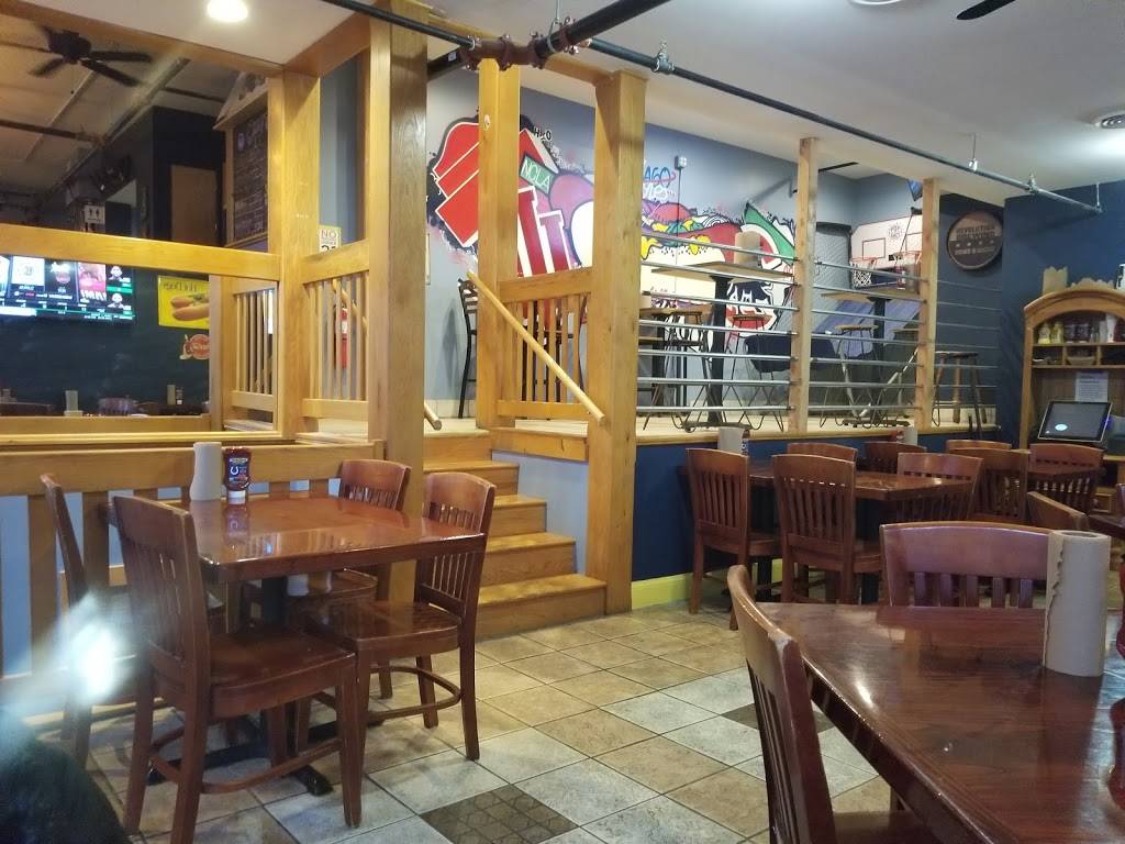 Fat Dans | restaurant | 221 E Kirkwood Ave, Bloomington, IN 47408, USA | 8122877944 OR +1 812-287-7944