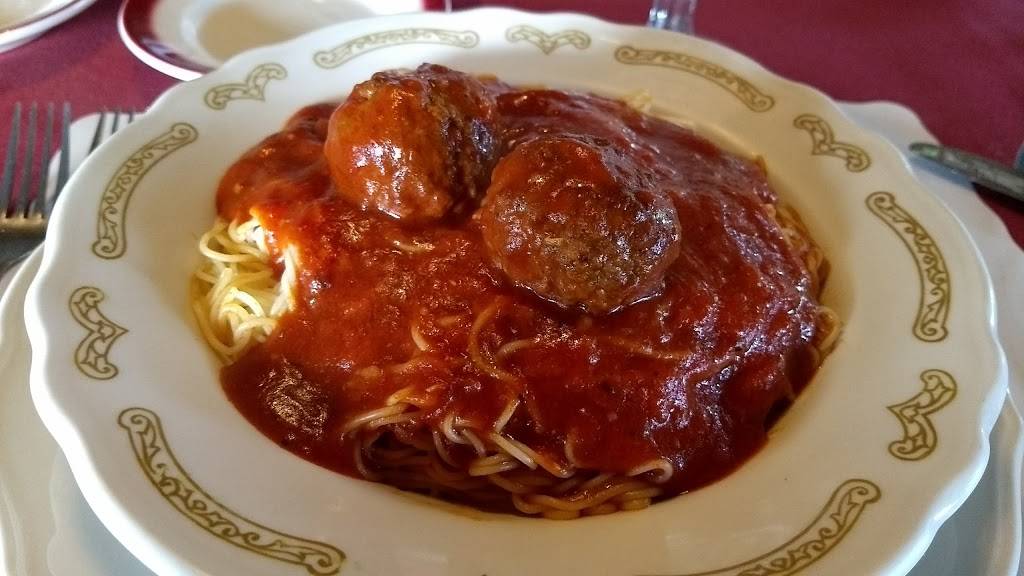 Valentinos Restaurant | restaurant | 119 Riverview Dr, Amsterdam, NY 12010, USA | 5188430592 OR +1 518-843-0592