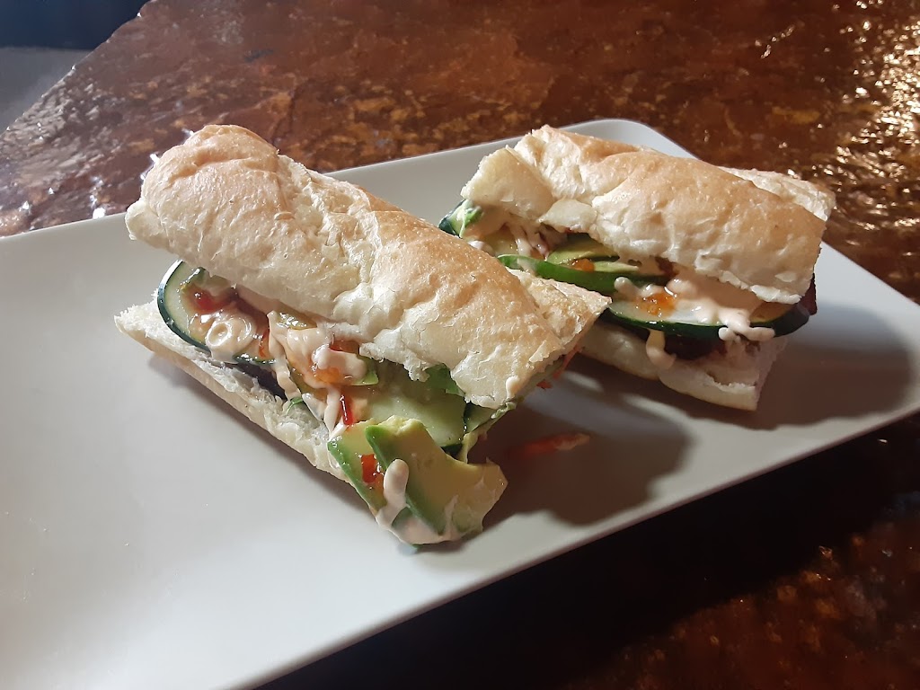 Pineapple Express | restaurant | 16 E 16th St, Scottsbluff, NE 69361, USA | 3086333663 OR +1 308-633-3663