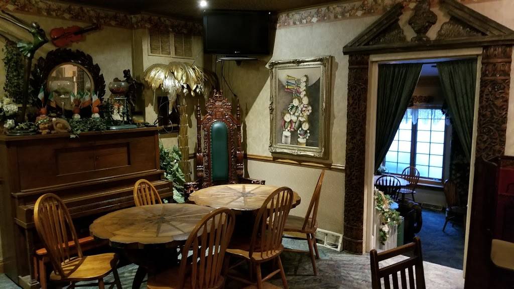 Paddys Pub | restaurant | 2339 N Murray Ave, Milwaukee, WI 53211, USA | 4142233496 OR +1 414-223-3496