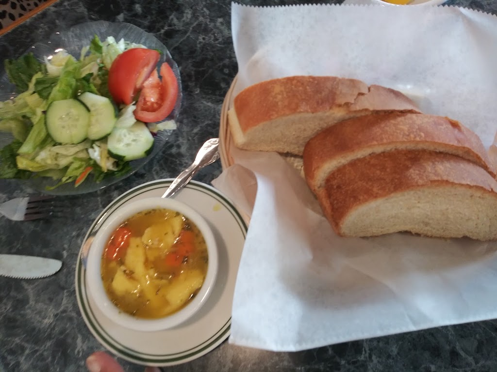 84th Classic Cafe | restaurant | 1650 S 84th St, West Allis, WI 53214, USA | 4149889827 OR +1 414-988-9827