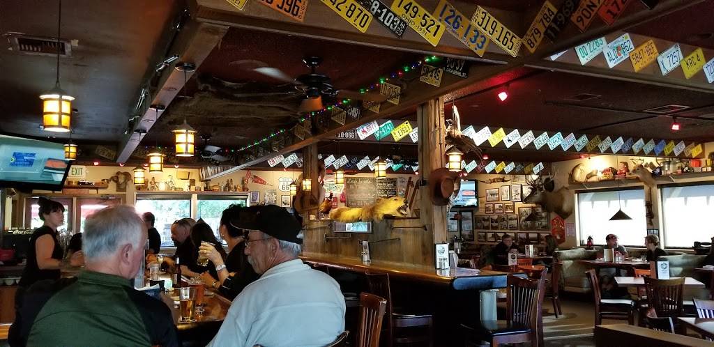 Nugget Bar & Grill | restaurant | 5687 Calle Real, Goleta, CA 93117, USA | 8059645200 OR +1 805-964-5200