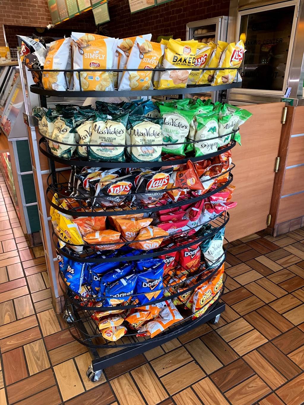 Subway | restaurant | 3941 Park Dr #40, El Dorado Hills, CA 95762, USA | 9169394499 OR +1 916-939-4499