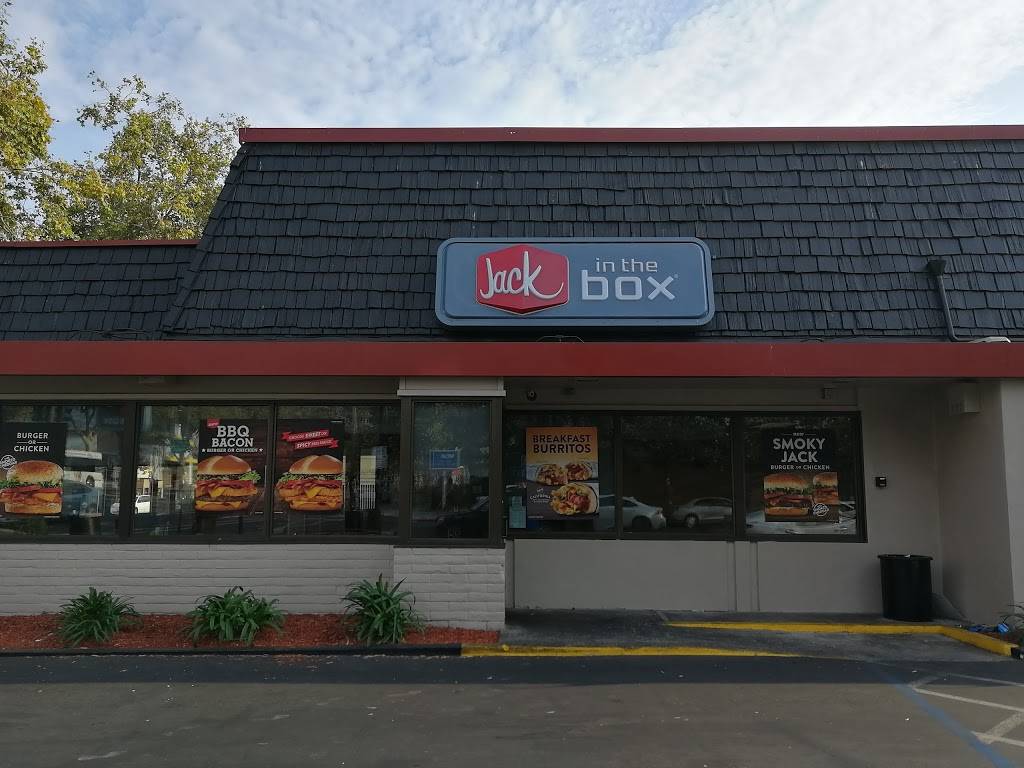 Jack in the Box | restaurant | 4425 Telegraph Ave, Oakland, CA 94609, USA | 5106522363 OR +1 510-652-2363