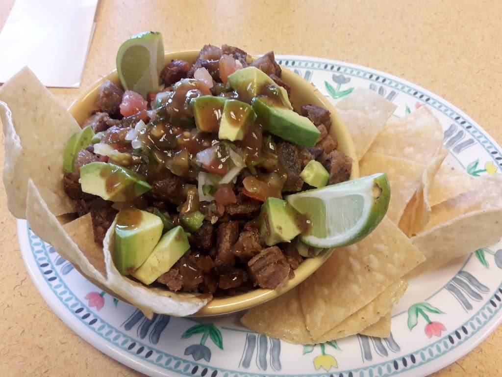 Antojitos Latinos | restaurant | 6729 N Armenia Ave, Tampa, FL 33604, USA | 8139359262 OR +1 813-935-9262